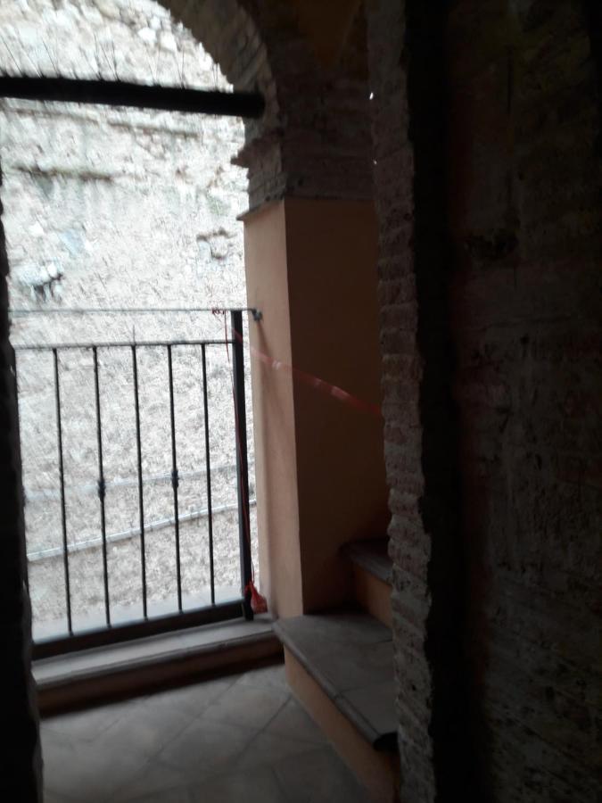 Il Teatro Alloggi Τέρνι Εξωτερικό φωτογραφία
